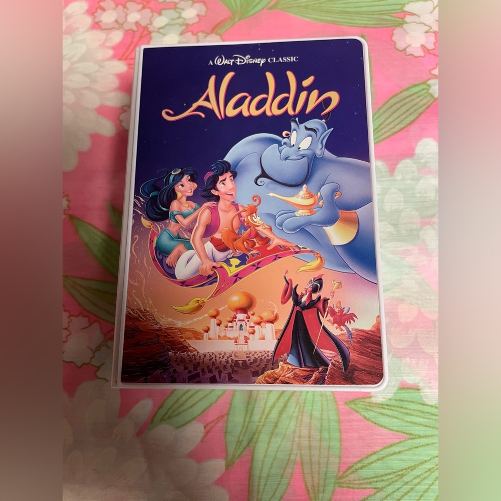 Aladdin Disney Movie [GENIE] Character Collectible Figure Mini VHS Display Case